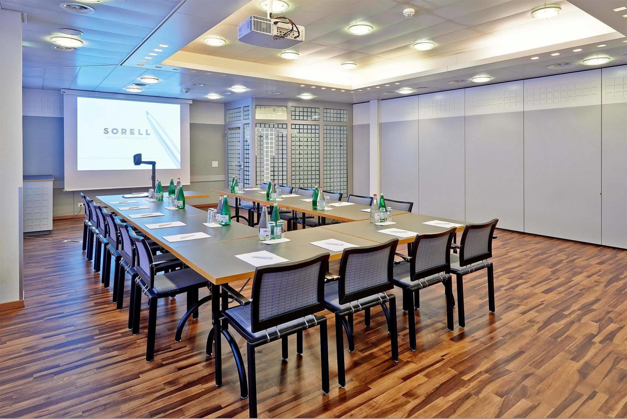 Sorell Ador Hotel 3*